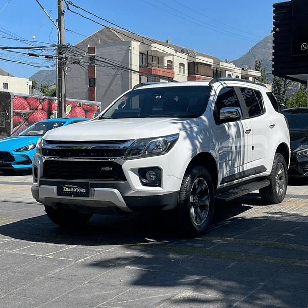 CHEVROLET TRAILBLAZER 2.8 PREMIER 4x4  2022 3