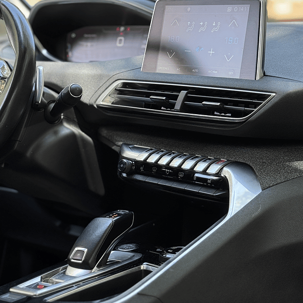 Peugeot 3008 1.5 BlueHDI 130 Active 2019 12