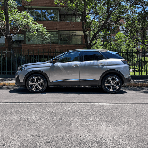 Peugeot 3008 1.5 BlueHDI 130 Active 2019 5
