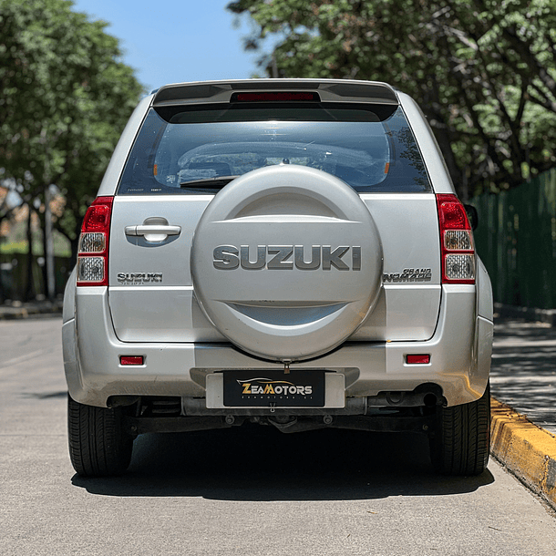 Suzuki Grand nomade 2.4 GLX Sport 4x4 2014 5