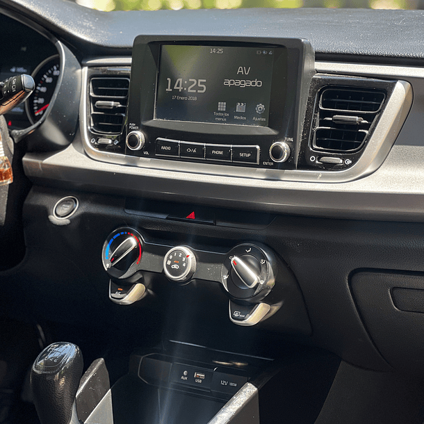 Kia Rio 5 EX 1.4 2019 14