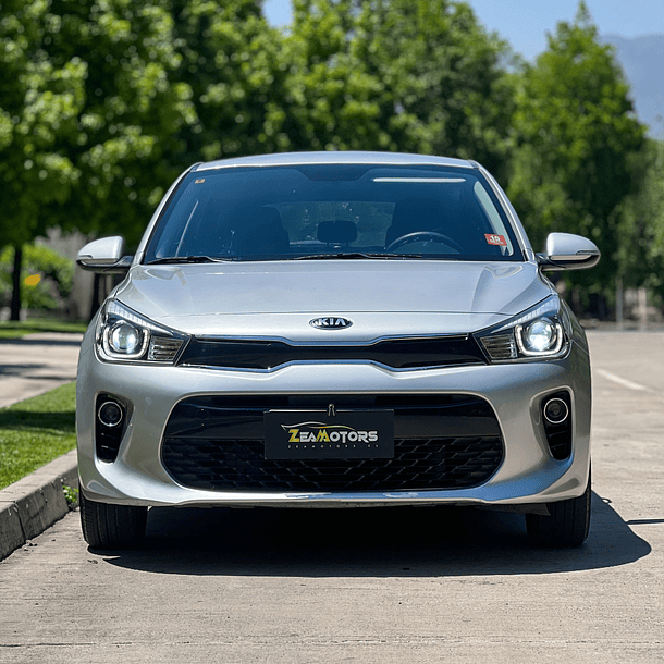 Kia Rio 5 EX 1.4 2019 3