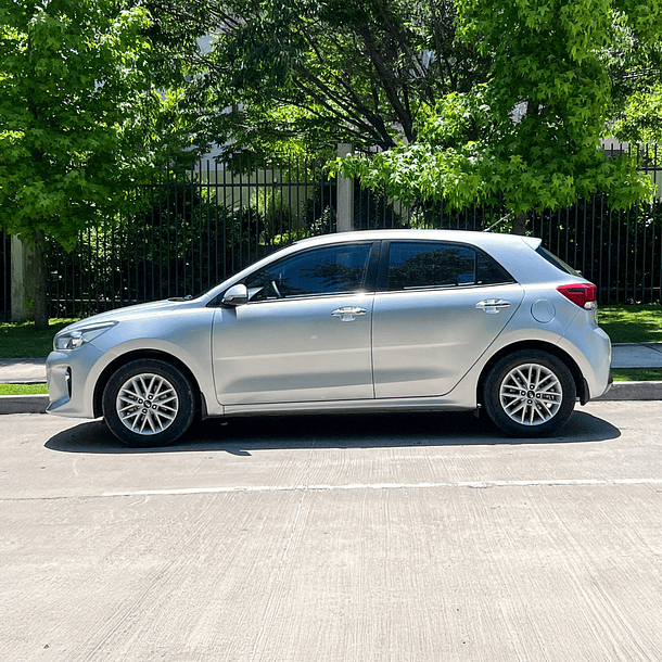 Kia Rio 5 EX 1.4 2019 2