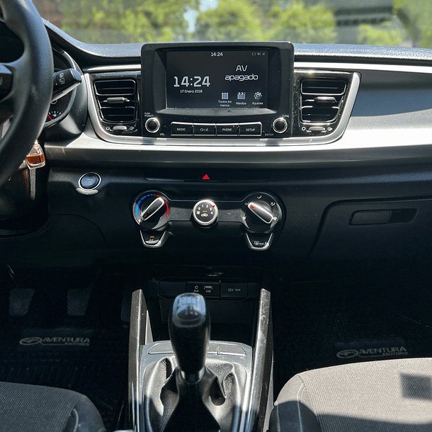 Kia Rio 5 EX 1.4 2019 10