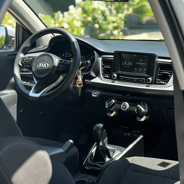 Kia Rio 5 EX 1.4 2019 11