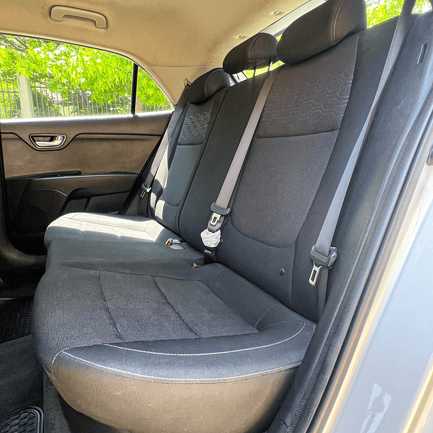 Kia Rio 5 EX 1.4 2019 16