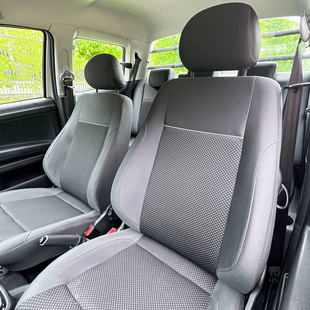 Volkswagen Saveiro 1.6 CD Comfortline 2024 16