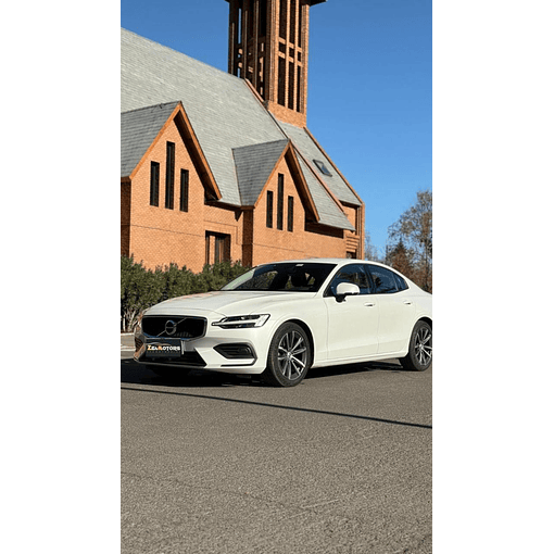 Volvo S60 2022