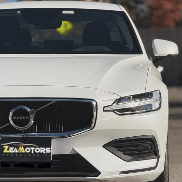 Volvo S60 2022 5