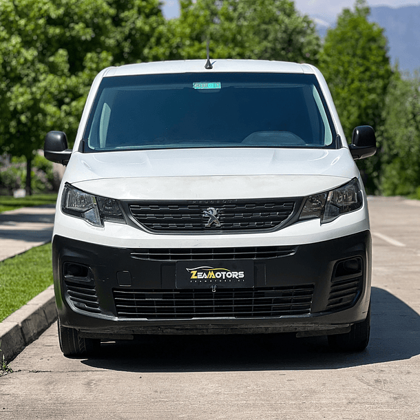 Peugeot Partner HDI 92 L1 1.6 2021 3