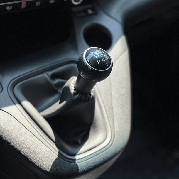 Peugeot Partner HDI 92 L1 1.6 2021 12