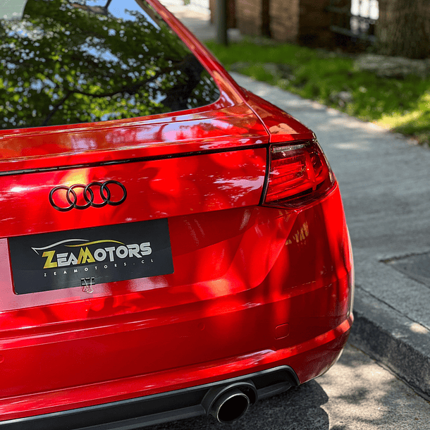 AUDI TT S 2.0 TFSI  2018 13