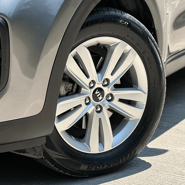 Kia Sportage LX 2.0 2018 6