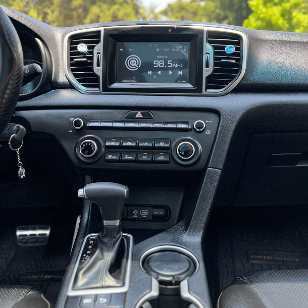 Kia Sportage LX 2.0 2018 10