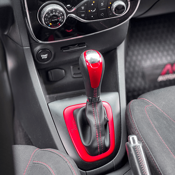 Renault Clio IV HB RS 1.6 AUT 2015 9