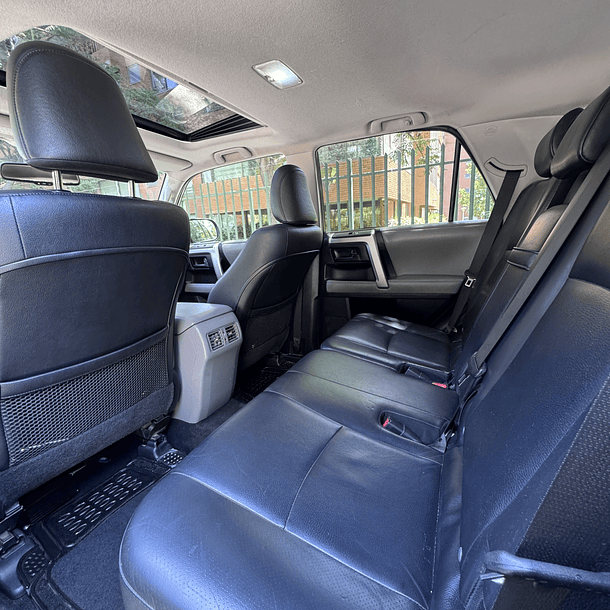 Toyota 4runner 4.0 Limited 4x4 2013 12