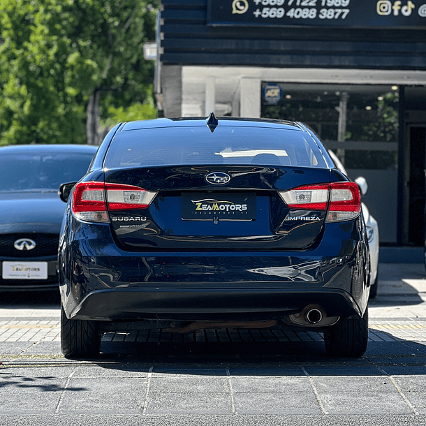 Subaru Impreza Limited 2.0 2017 4