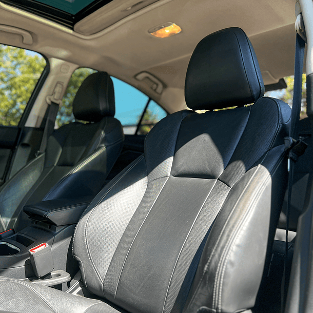 Subaru Impreza Limited 2.0 2017 12