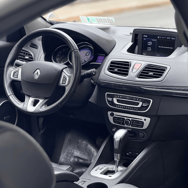 Renault Fluence Privilege 2.0 2016 4