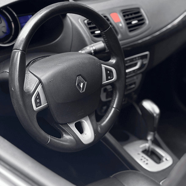 Renault Fluence Privilege 2.0 2016 7