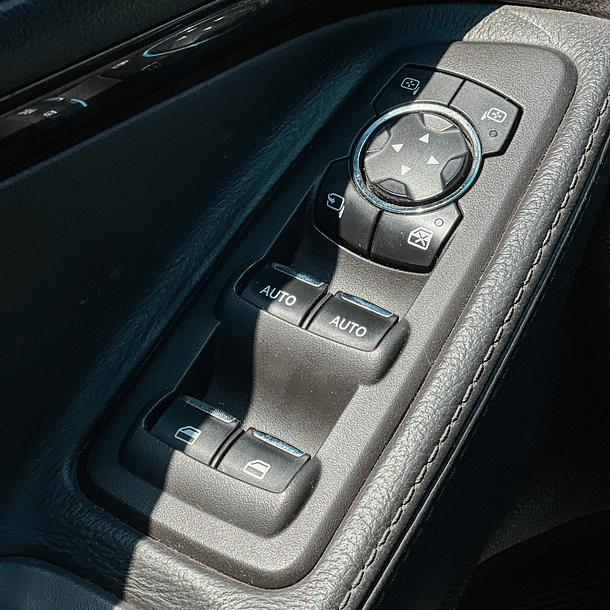 Ford Explorer Limited 4x4 3.5 Aut 2013 15