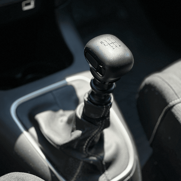 CITROEN C3 1.5 DIESEL BLUEHDI 100 S&S BVM6 FEEL 2022 11