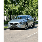 VOLVO V40 2.0 MT 2018 1