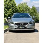 VOLVO V40 2.0 MT 2018 3