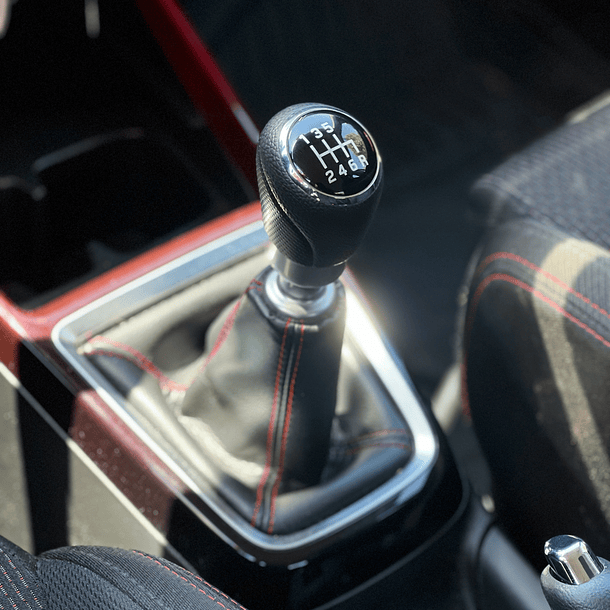 Suzuki Swift Sport 1.4T HB 2023  11