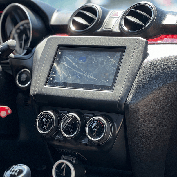 Suzuki Swift Sport 1.4T HB 2023  13