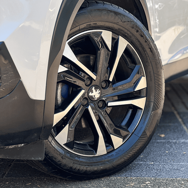 Peugeot  2008 1.2 Puretech 130 Allure Pack 2021 5