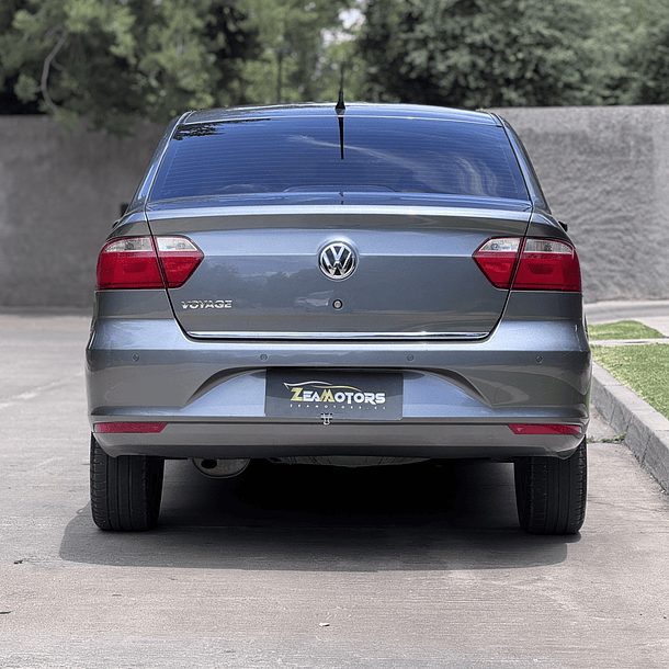 Volkswagen Voyage 1.6 Highline 2019 5