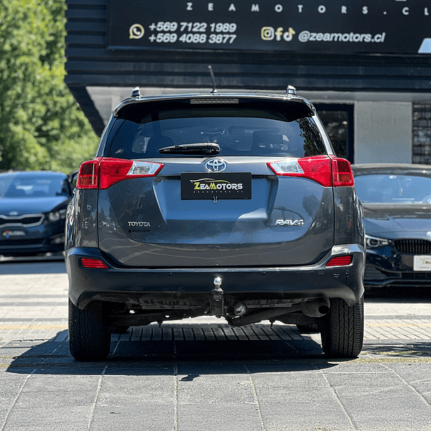 Toyota RAV4 2.5 AUT 2015 4