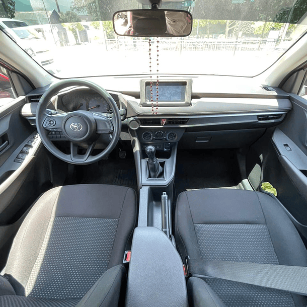 Toyota Yaris SD 1.5 2024 8