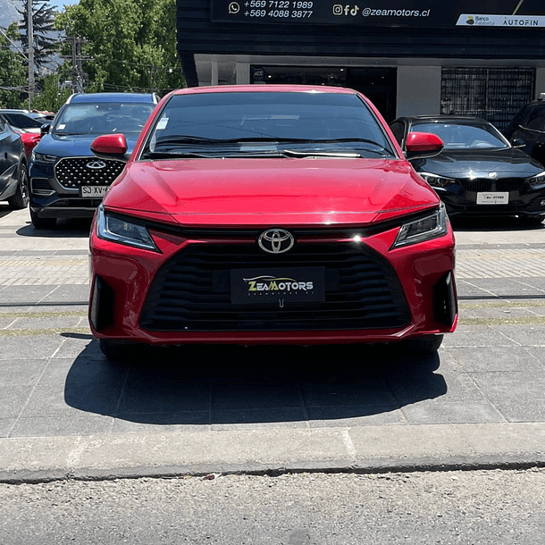 Toyota Yaris SD 1.5 2024 2