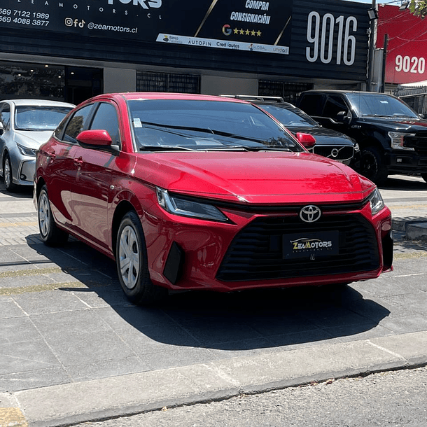 Toyota Yaris SD 1.5 2024 1
