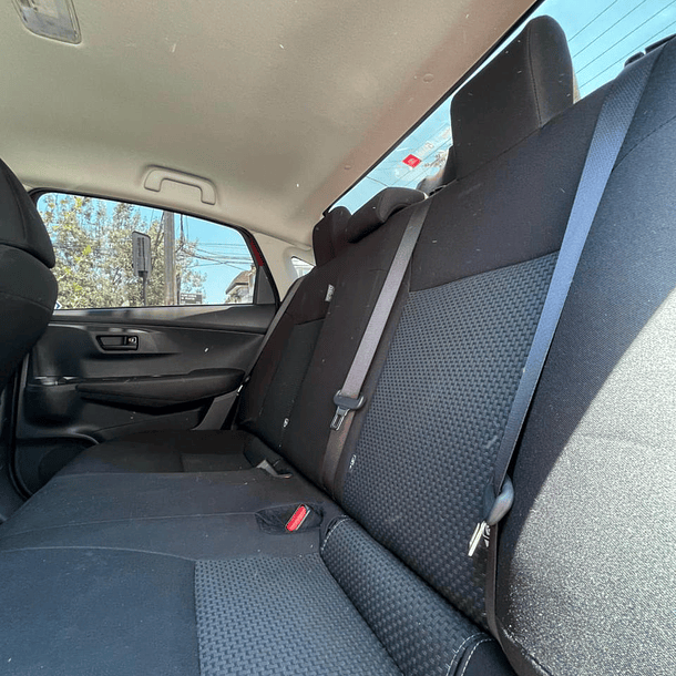 Toyota Yaris SD 1.5 2024 11