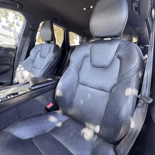 VOLVO XC60 D4 4X4 2.0 AUT 2019 13