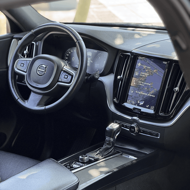 VOLVO XC60 D4 4X4 2.0 AUT 2019 9