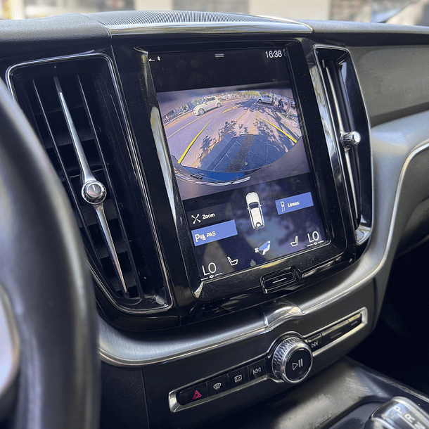 VOLVO XC60 D4 4X4 2.0 AUT 2019 7