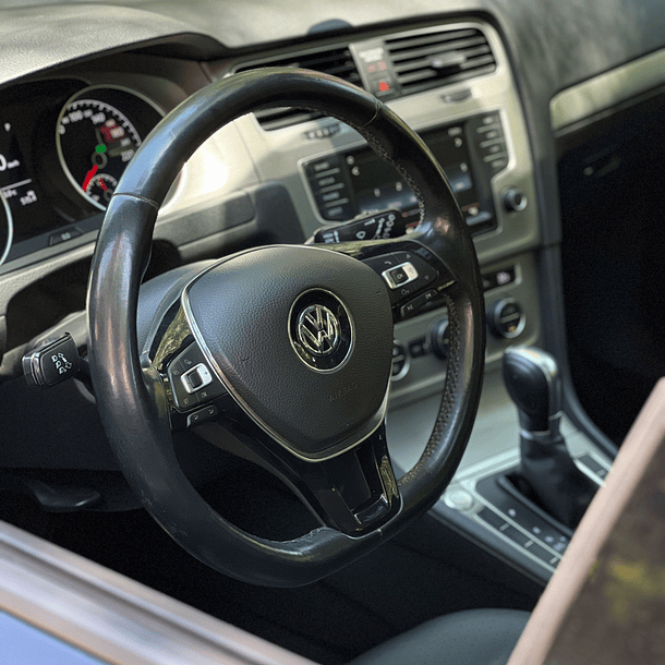 VOLKSWAGEN GOLF 2.0 AUT 2017 6