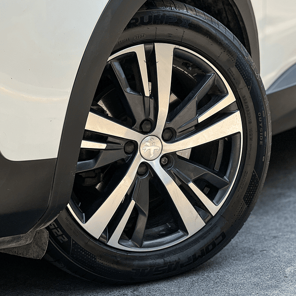 Peugeot 3008 1.5 BlueHDI 130 Active 2020 6