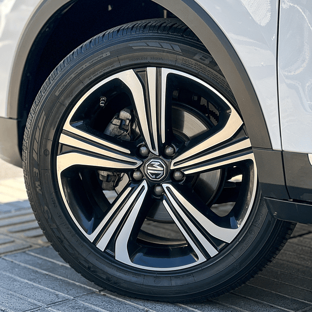 MG ZX DLX 1.5 2021 5