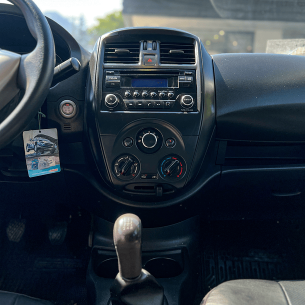 Nissan Versa Sense 1.6 2019 7