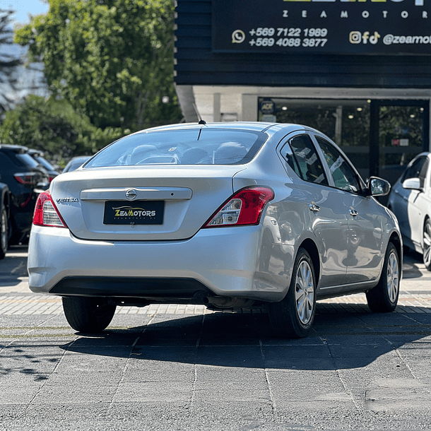 Nissan Versa Sense 1.6 2019 3