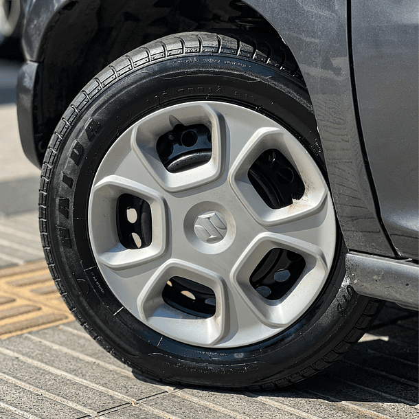 Suzuki S-PRESSO HB 1.0 2022 5