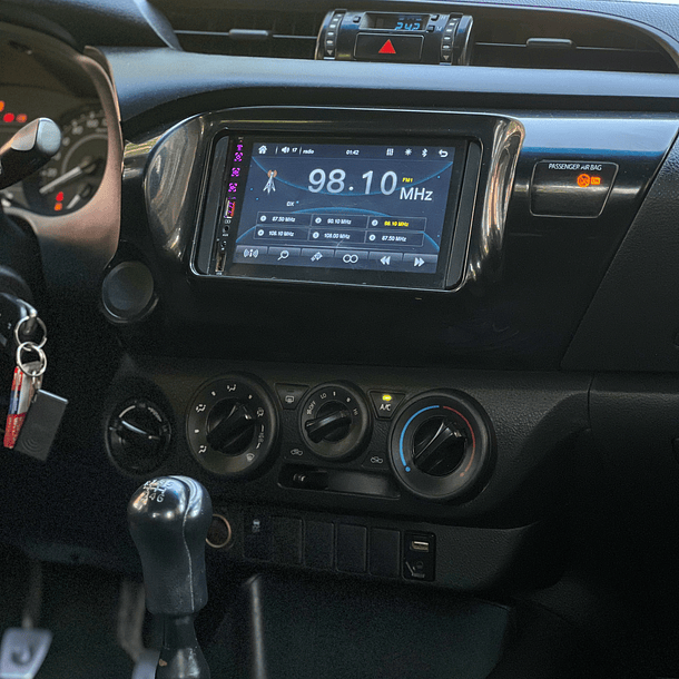 TOYOTA HILUX 2.4 MT 4X4 DX 2022 11