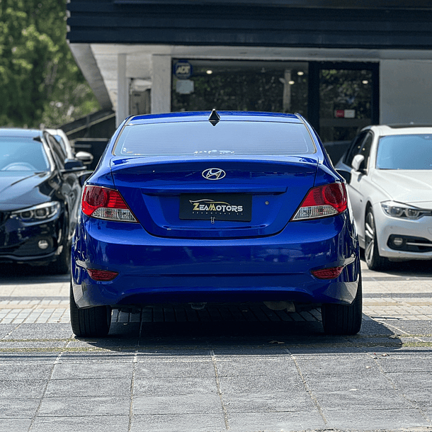 Hyundai Accent RB GL 1.4 2012 3