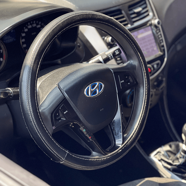 Hyundai Accent RB GL 1.4 2012 6