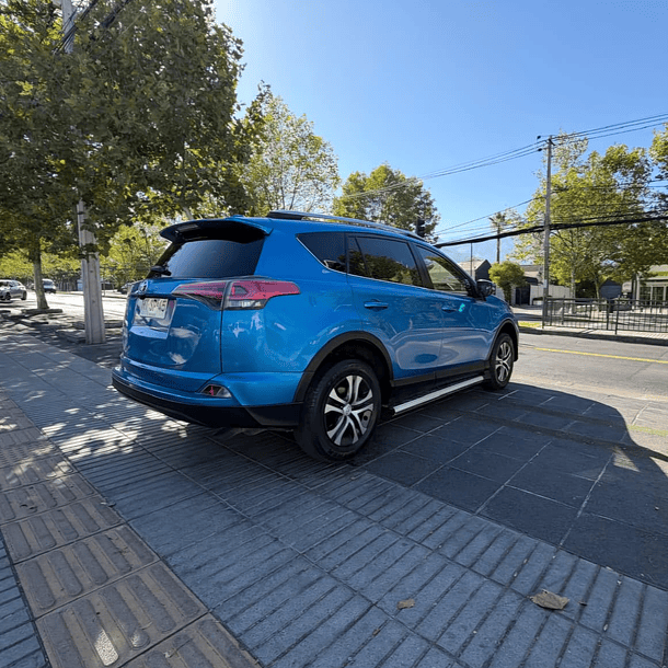 Toyota RAV4 2.5 AUT 2016 4